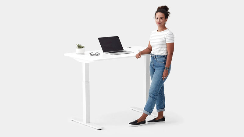 Standing Desk are Great for all Professionals. Learn Why and Which is the Best !!