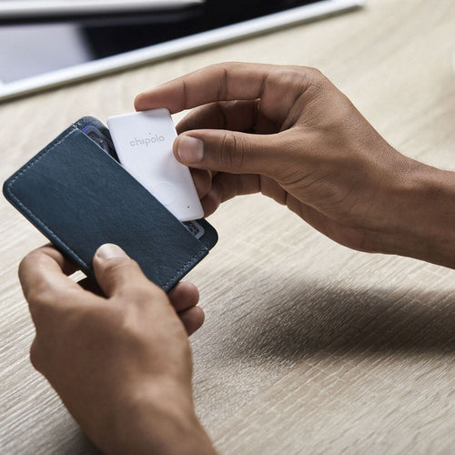Chipolo Card Bluetooth Wallet, Passport & Phone Finder  - Smart Live Now 2021