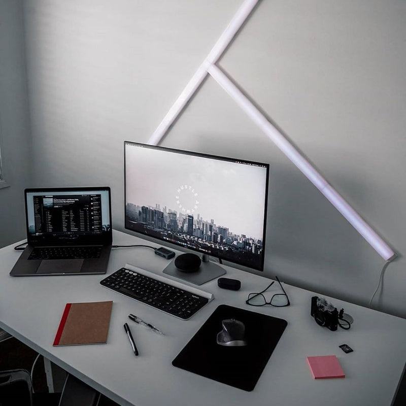 Autonomous SmartDesk Pro - White Matte XL Top  - Smart Live Now 2021